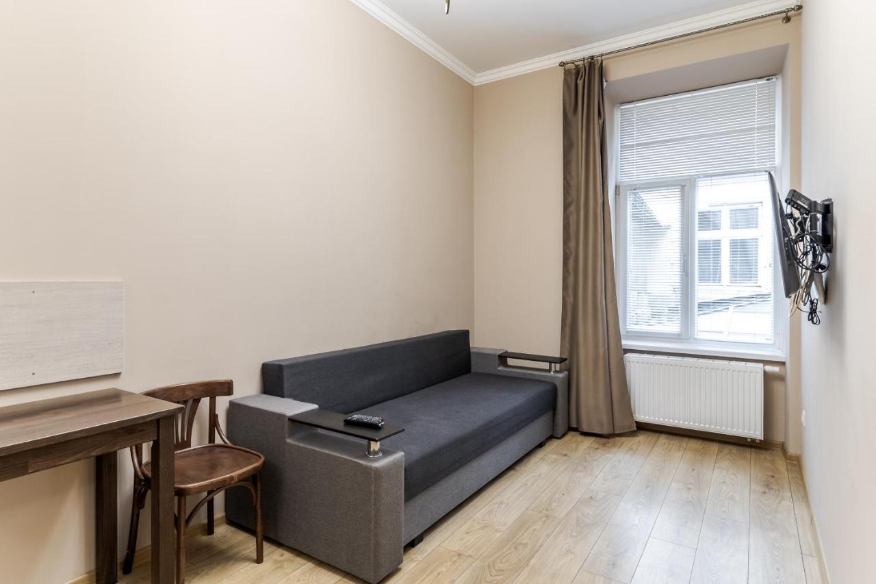 Apartment On Stavropihiiska Street 1 Liov Exterior foto